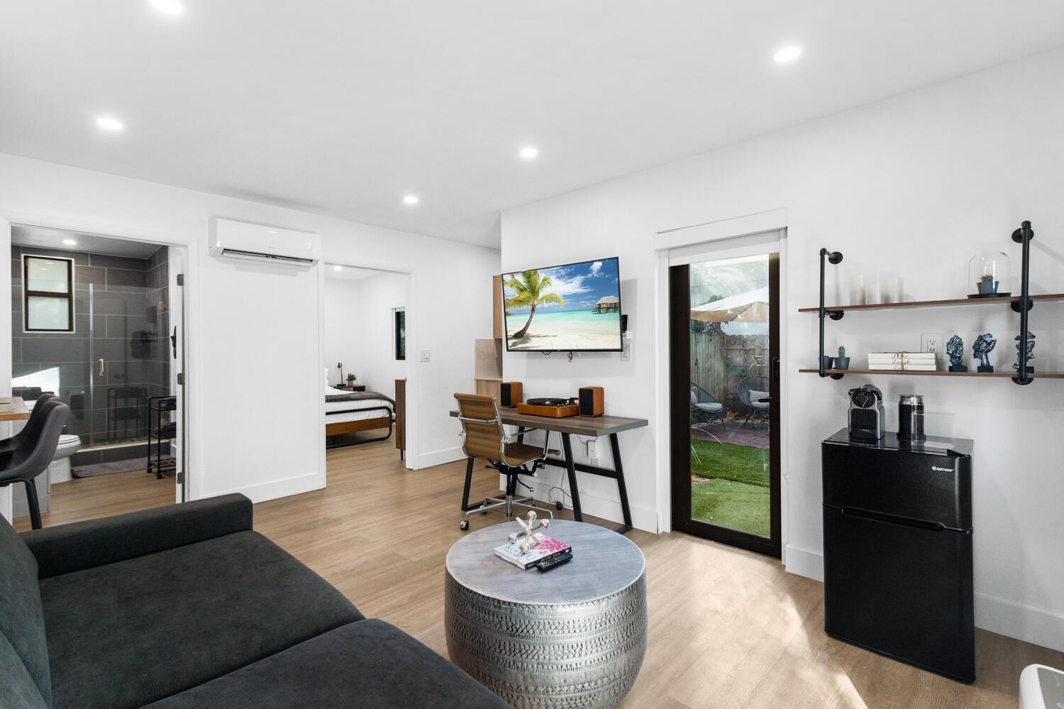 Enjoy Modern Oasis Private Patio - Near Beach Miami Exterior photo